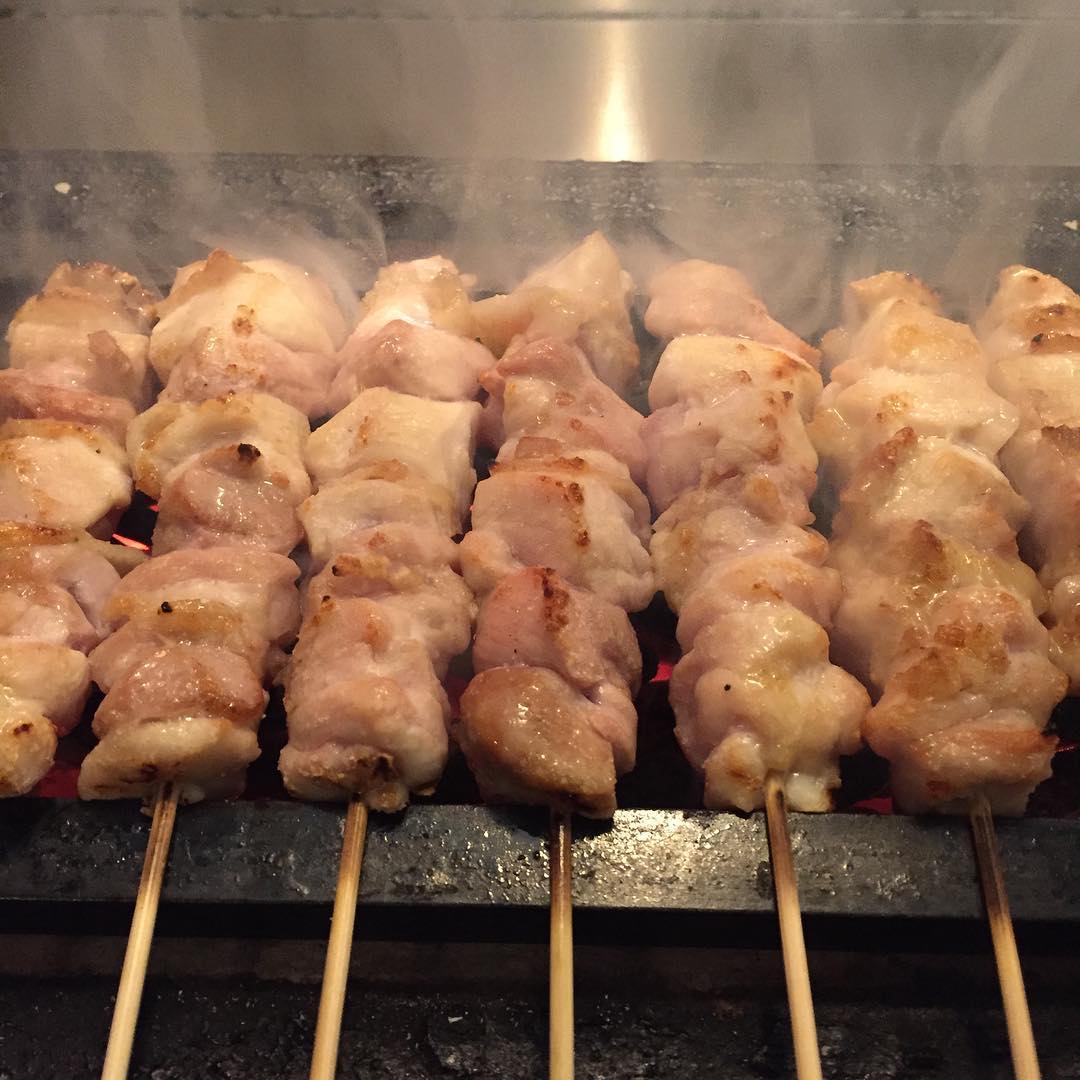 イルフェソワフは、年内30日まで通常営業しています。25日(日)は定休日です。31日から4日までお正月休みをいただきまして年明けは5日よりの営業です！まだまだ年内ご案内できますので、よろしくお願いしますm(_ _)m