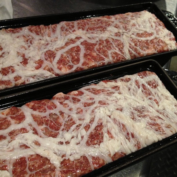 今日は早起きしてパテの仕込み