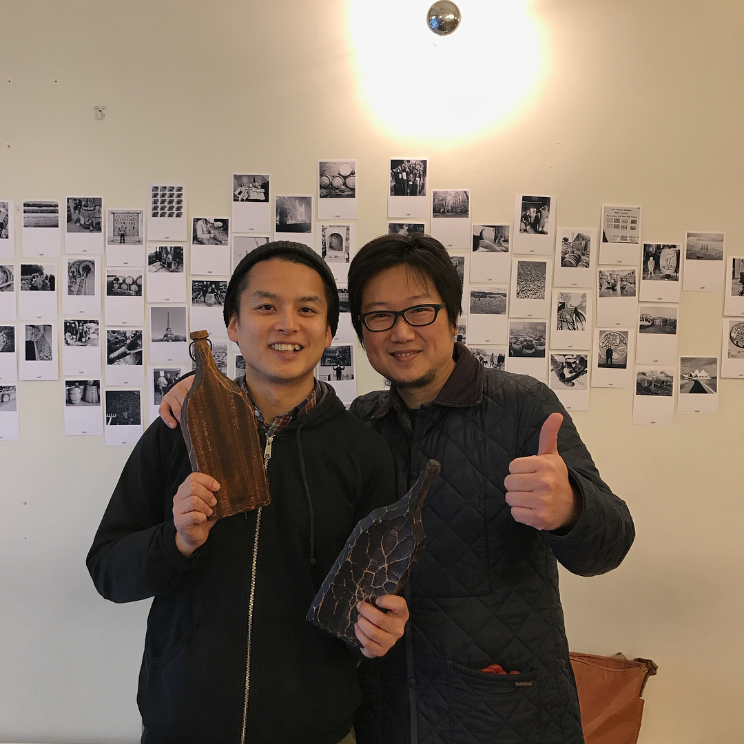 “Ryota Yamashita “個展At Coffee Cunty Fukuokaりょーたのカッティングボードをゲット！29日までやってますよー