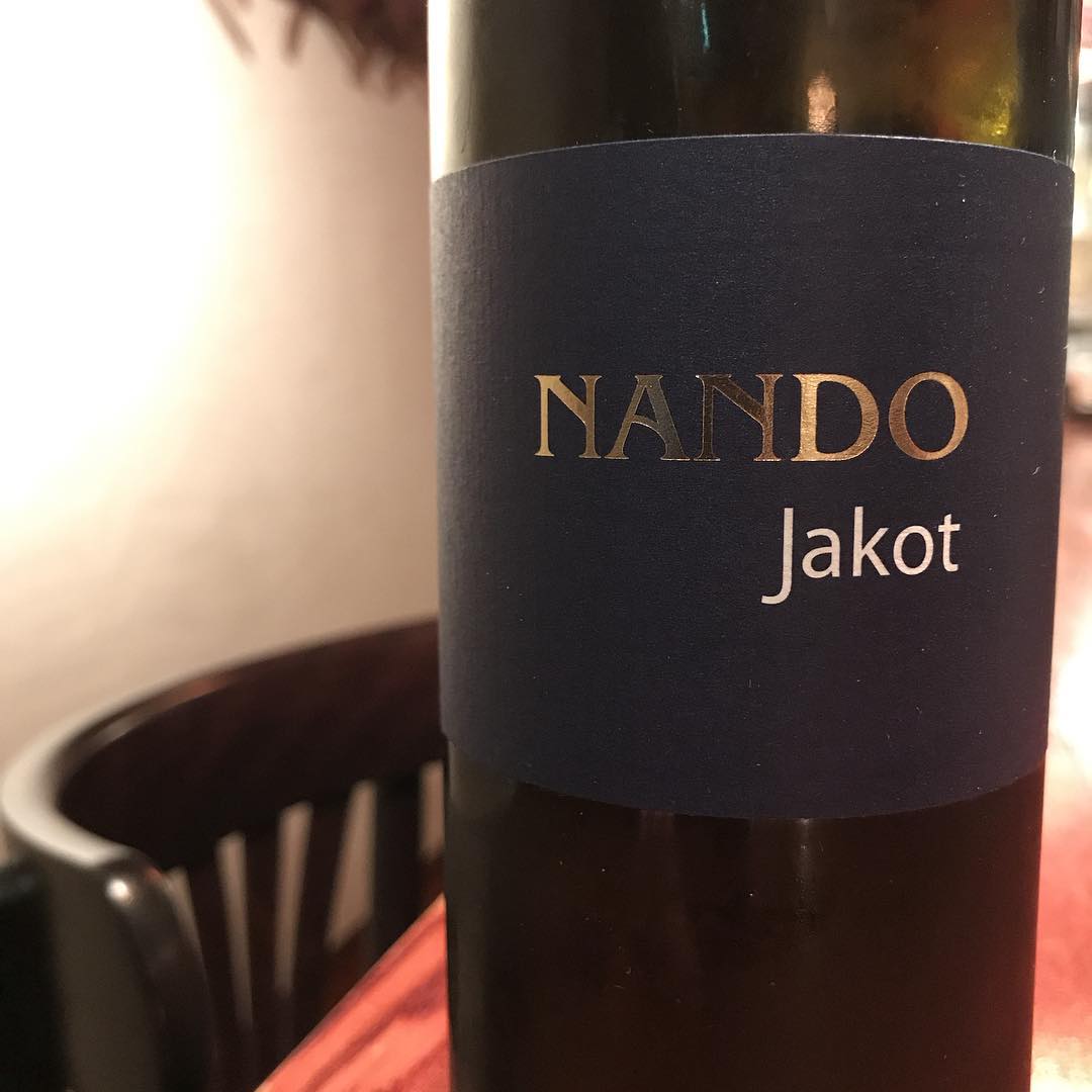 先週から抜栓して仕込んどいたオレンジワイン。#クメティエナンド#ヤーコット#グラスワイン