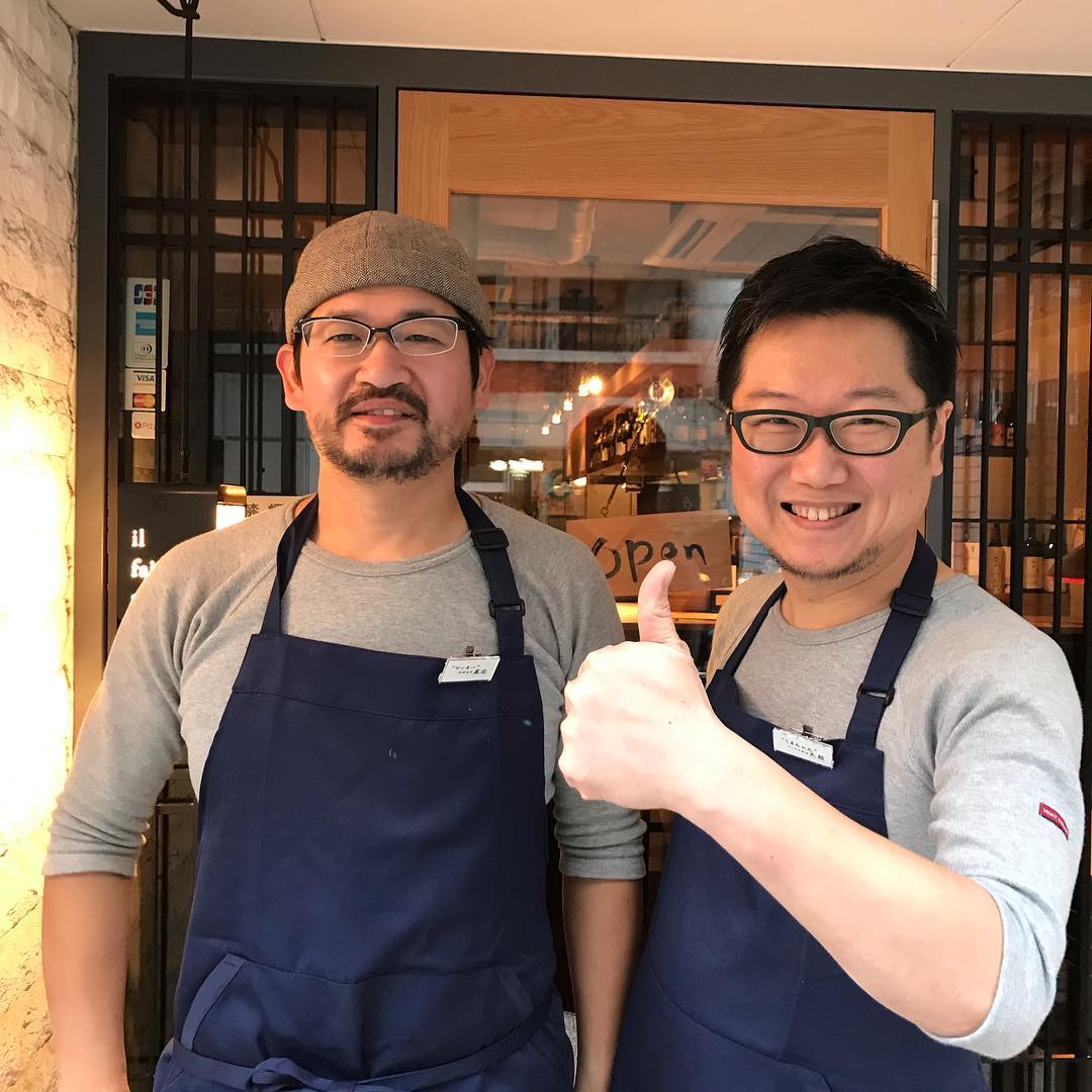 「炭とワインと日本酒 イルフェソワフ」本日2/1 リニューアルオープンです!お酒もお料理も、気持ちも新たにスタートです。ワインにあう料理、日本酒にあう料理、どっちもあう料理。なんでもありのノンジャンル。熱燗だってつけちゃいます。想いのこもったものをお届けしたい!第2章もよろしくお願いしまーす(^ ^)