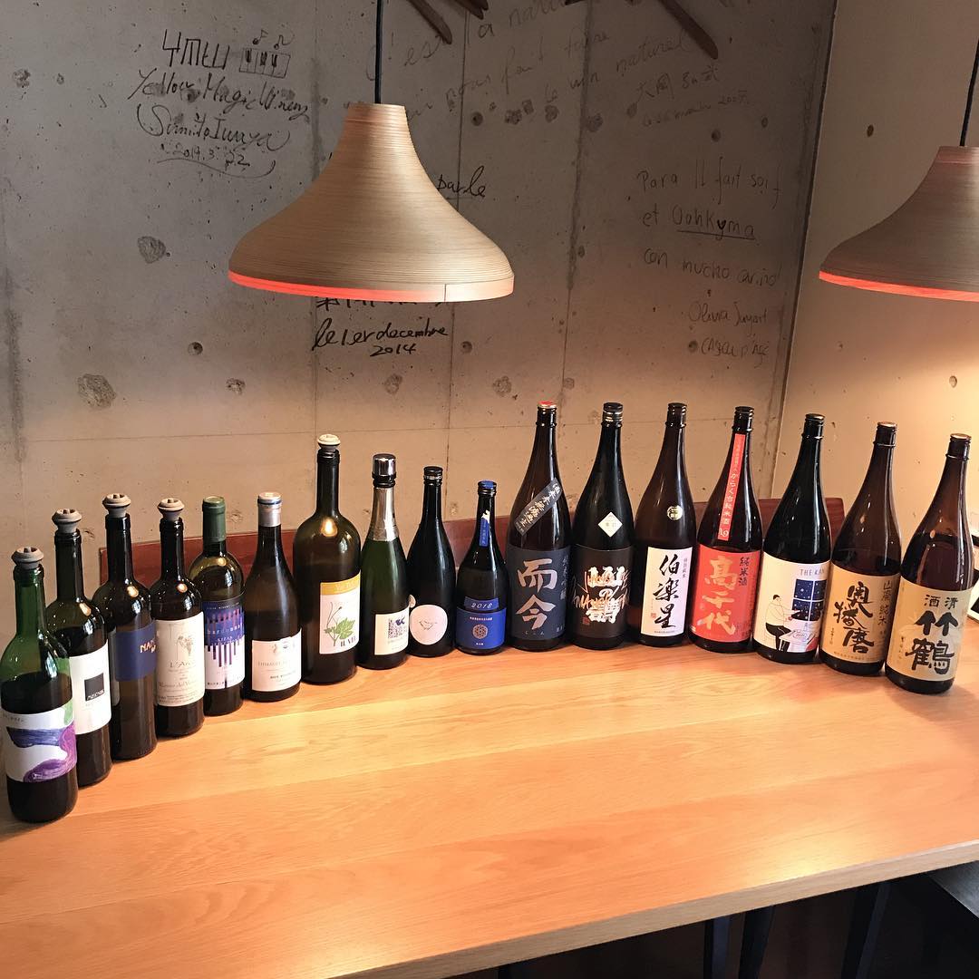 ゴールデンウィークいかがお過ごしでしょうか？イルフェソワフは3、4日  営業5、6日  定休日7日〜  営業です。よろしくお願いします#ただいまのグラスラインナップ#イルフェソワフ#炭とワインと日本酒#他にもあるかもよ#3、4日まだ空席あります