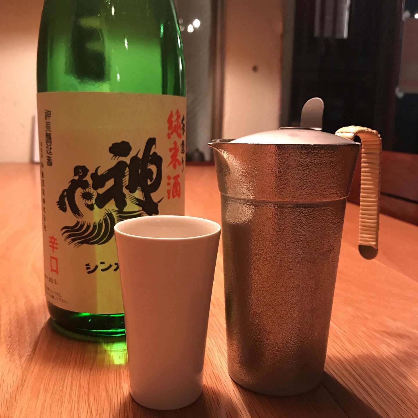 燗酒のいい季節です！いつでもスタンバイできてます。ぬる燗から熱燗まで、お酒に適した温度でつけますね。 「熊ちゃんのおまかせで！」が合言葉#イルフェソワフ #ワイン#日本酒 #薬院#警固#個人的にはぬる燗派