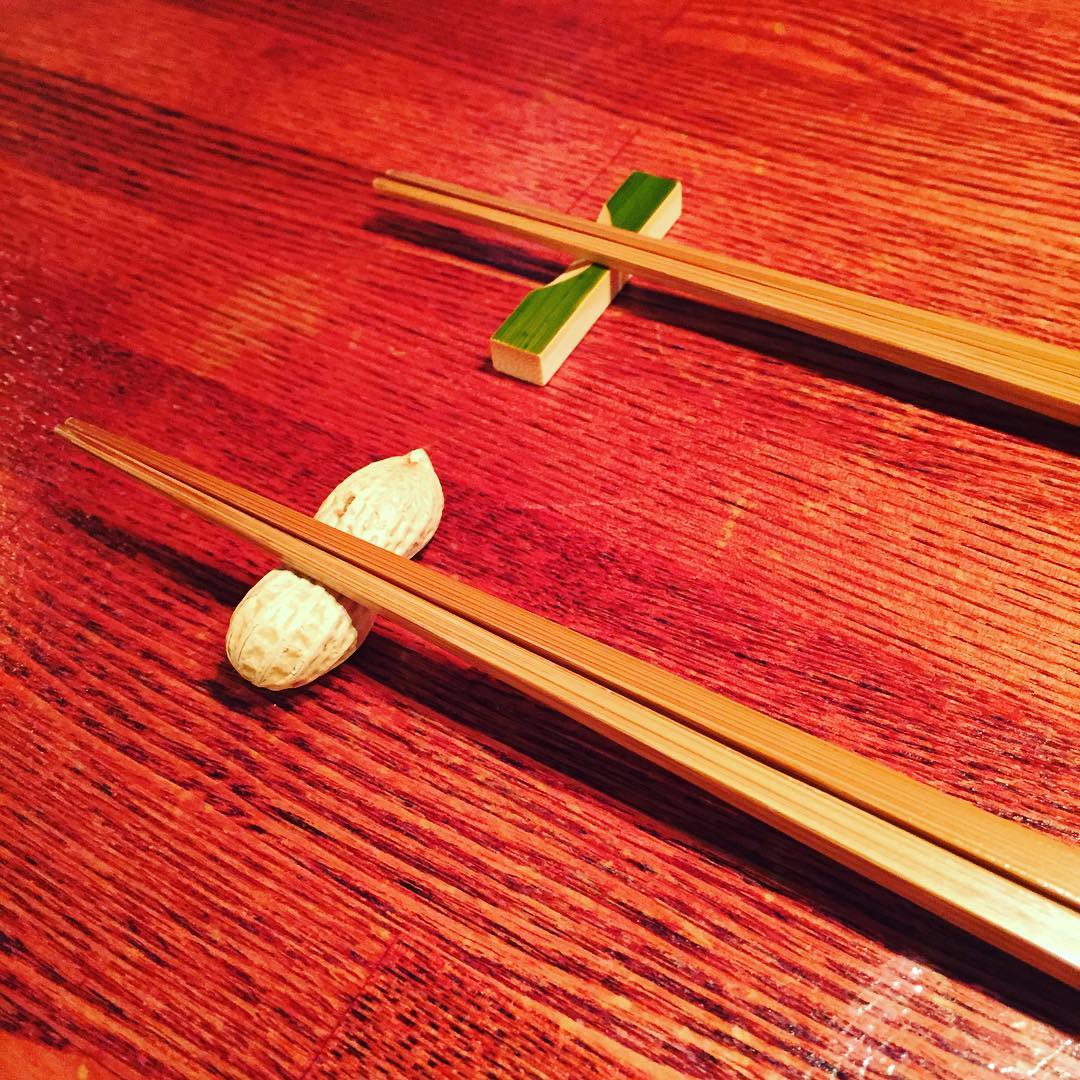 今日だけ箸置き