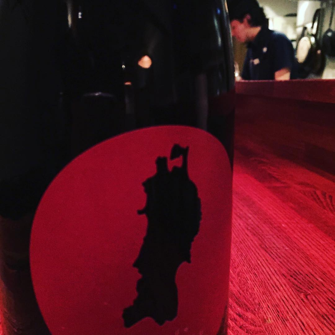 ヴァン・ドゥ・ミチノク2015当店も参加します。 3月11日19時解禁です。ー以下とどろき酒店ブログより抜粋ー 「同じ空の下、　同じワインで　心寄せる一日に。」 3月11日という日に”何か”をする事。”何か”があることが重要だと、その日を全国の皆で共有して一つに繋がること。そして東北６県から集めた葡萄のみを原料に造られたVIN de MICHINOKUが、誕生しました。東北6県のブドウをブレンド。タケダワイナリーが醸造しました。毎年まったく違う表現になるミチノクの楽しさを感じていただければと思います。